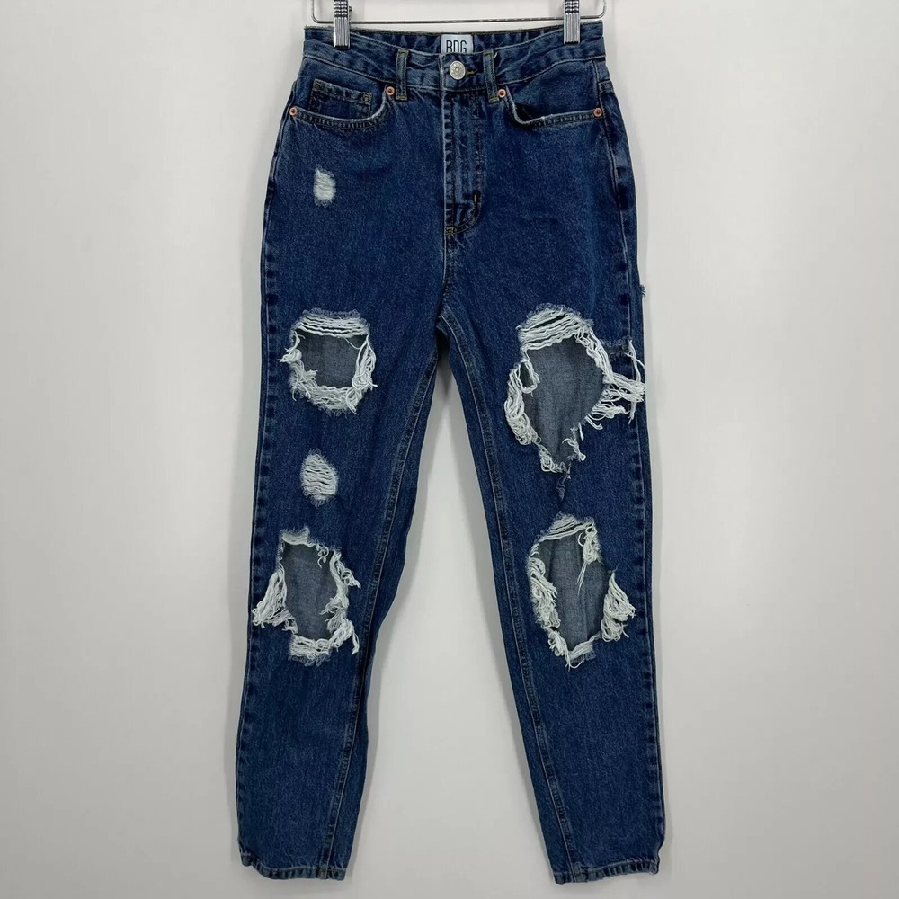 BDG Jeans Women's Size 25 Blue Mom High-Rise Distressed Cotton 30" Inseam